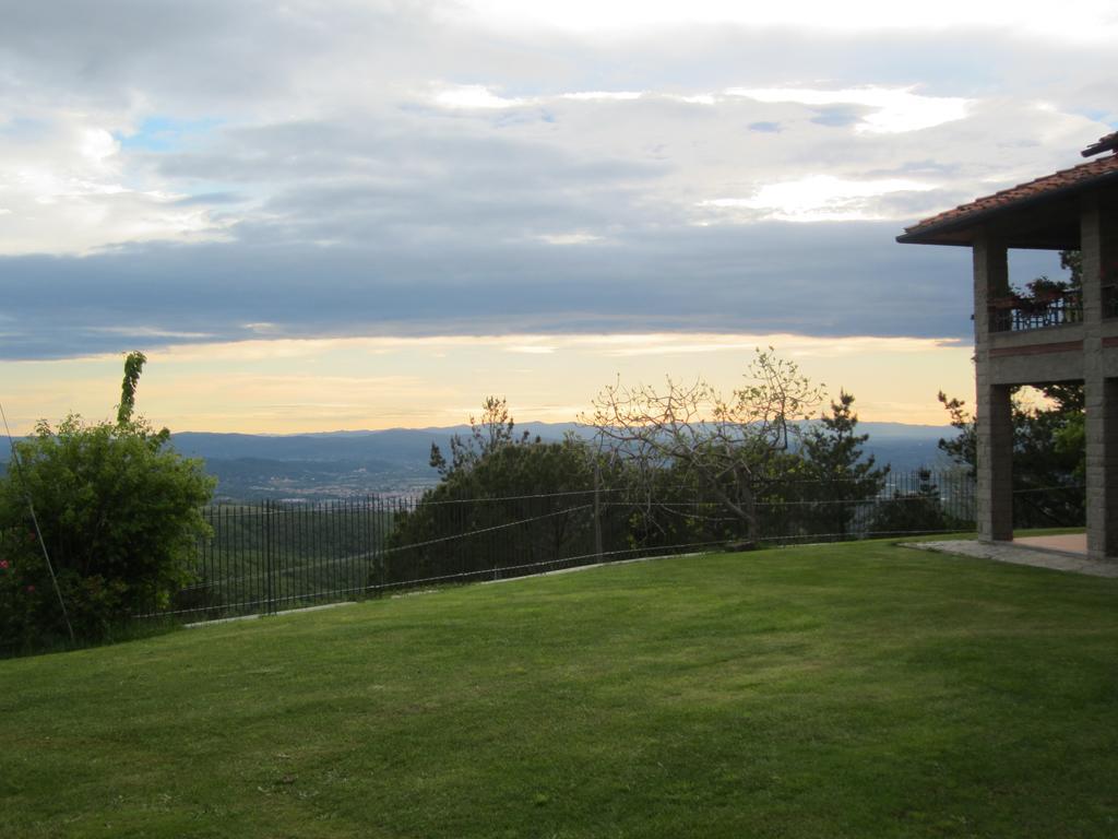 Bed And Breakfast Country Hill Arezzo Buitenkant foto